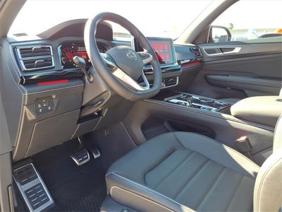 2026 Volkswagen Atlas Cross Sport 2.0T SEL R-Line Black