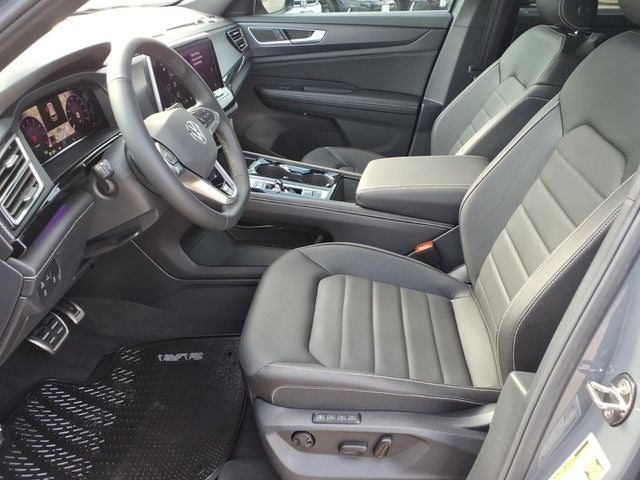2026 Volkswagen Atlas Cross Sport SEL R-Line Black