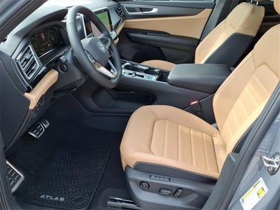 2026 Volkswagen Atlas Cross Sport 2.0T SEL R-Line Black