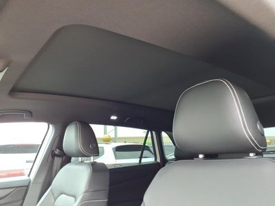 2026 Volkswagen Atlas Cross Sport 2.0T SEL R-Line Black