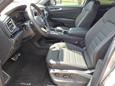 2026 Volkswagen Atlas Cross Sport 2.0T SEL R-Line Black