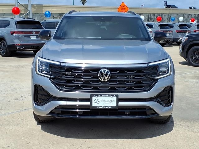 2026 Volkswagen Atlas Cross Sport 2.0T SEL R-Line Black
