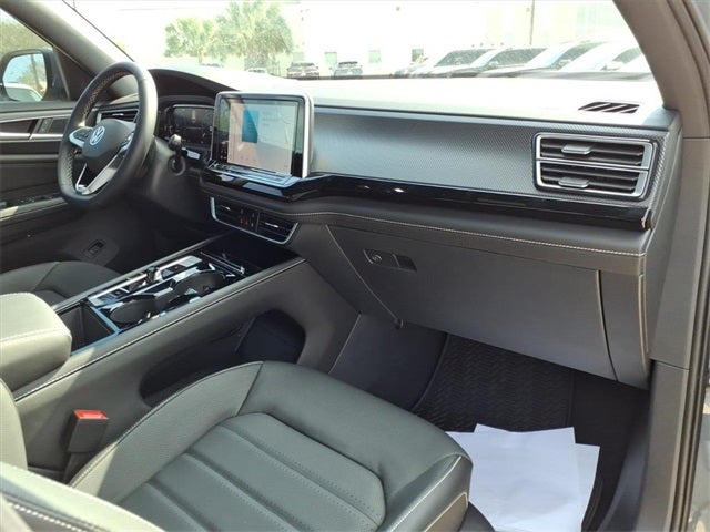 2026 Volkswagen Atlas Cross Sport 2.0T SEL