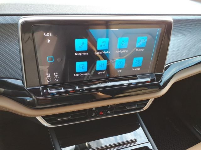 2026 Volkswagen Atlas Cross Sport 2.0T SEL