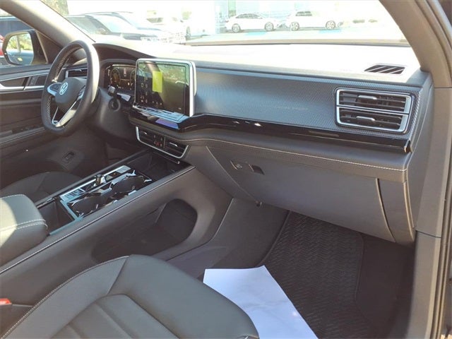 2026 Volkswagen Atlas Cross Sport 2.0T SEL