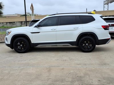 2026 Volkswagen Atlas 2.0T Peak Edition