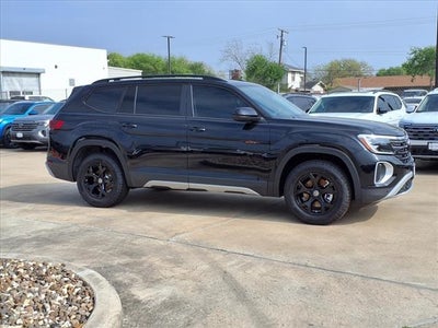2025 Volkswagen Atlas 2.0T Peak Edition