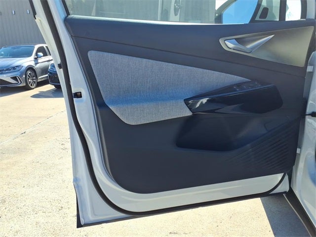 2025 Volkswagen ID.4 Pro