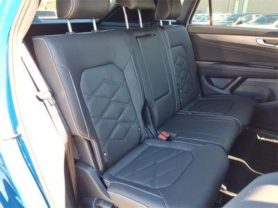 2026 Volkswagen Atlas Cross Sport 2.0T SE