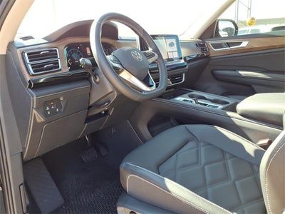 2026 Volkswagen Atlas 2.0T SE