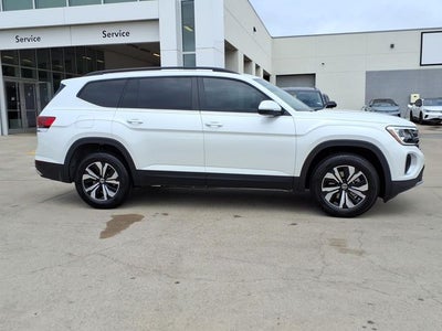 2026 Volkswagen Atlas 2.0T SE