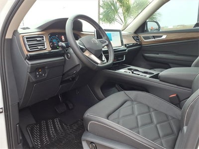 2026 Volkswagen Atlas 2.0T SE