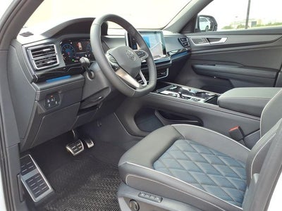 2026 Volkswagen Atlas Cross Sport 2.0T SEL Premium R-Line
