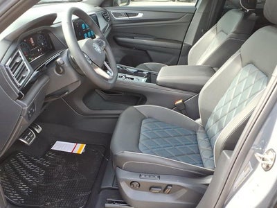 2026 Volkswagen Atlas Cross Sport SEL Premium R-Line