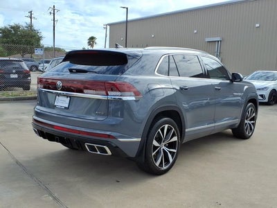 2026 Volkswagen Atlas Cross Sport SEL Premium R-Line