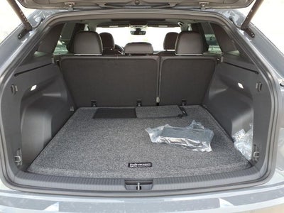 2026 Volkswagen Atlas Cross Sport SEL Premium R-Line