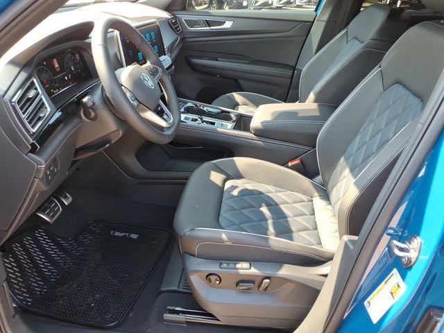 2026 Volkswagen Atlas Cross Sport 2.0T SEL Premium R-Line