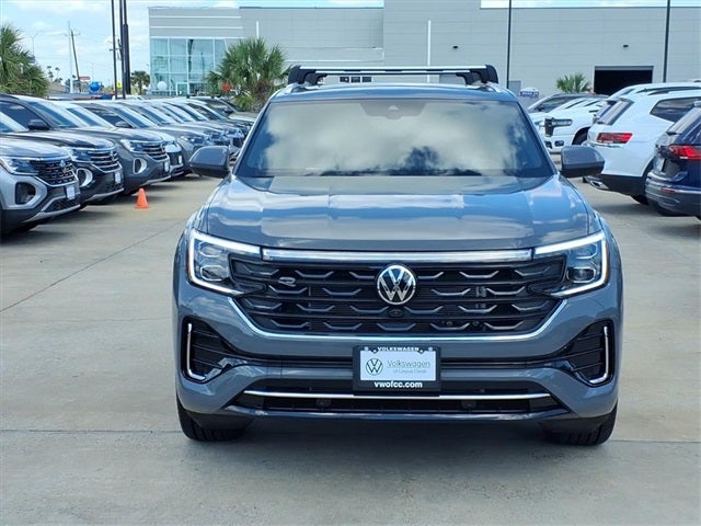 2026 Volkswagen Atlas Cross Sport 2.0T SEL Premium R-Line