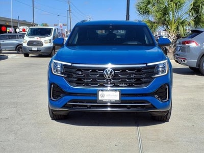 2025 Volkswagen Atlas Cross Sport 2.0T SEL Premium R-Line