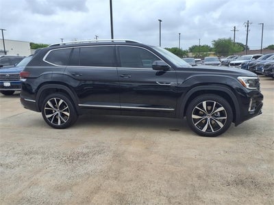 2025 Volkswagen Atlas 2.0T SEL Premium R-Line