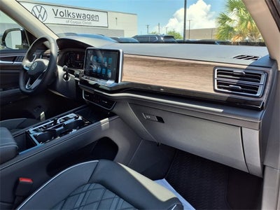 2025 Volkswagen Atlas 2.0T SEL Premium R-Line