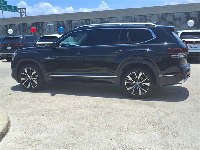 2025 Volkswagen Atlas 2.0T SEL Premium R-Line