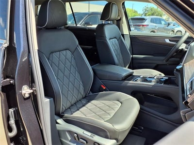 2025 Volkswagen Atlas 2.0T SEL Premium R-Line