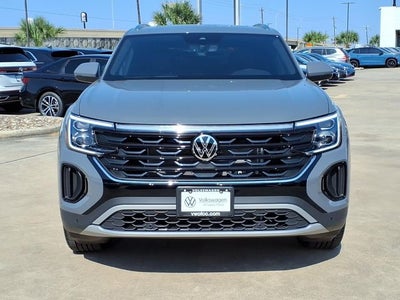 2026 Volkswagen Atlas Cross Sport 2.0T SE w/Technology