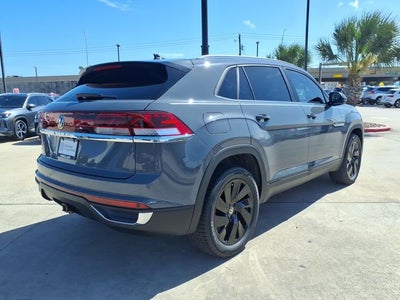 2026 Volkswagen Atlas Cross Sport 2.0T SE w/Technology