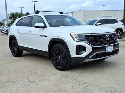 2026 Volkswagen Atlas Cross Sport 2.0T SE w/Technology