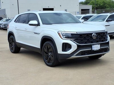 2026 Volkswagen Atlas Cross Sport 2.0T SE w/Technology