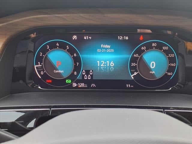 2025 Volkswagen Atlas 2.0T SE w/Technology