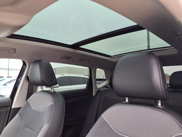 2025 Volkswagen Taos 1.5T SE Black