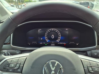 2025 Volkswagen Taos 1.5T SE Black