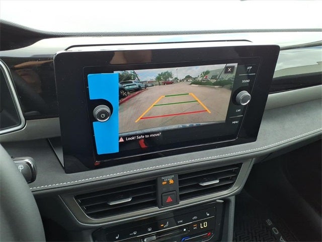 2026 Volkswagen Taos 1.5T SE Black