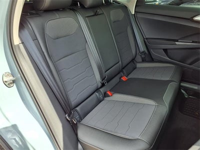 2025 Volkswagen Taos 1.5T SE Black