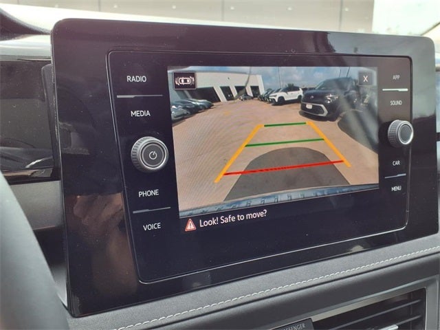 2025 Volkswagen Taos 1.5T SE Black