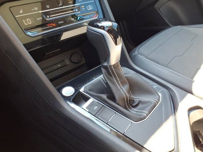 2027 Volkswagen Taos 1.5T SE Black