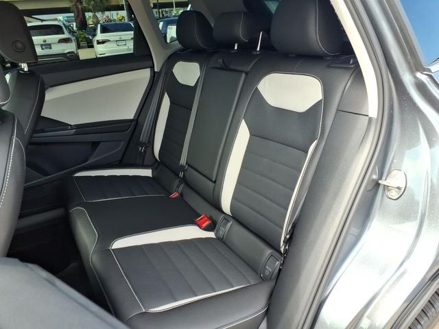 2026 Volkswagen Taos 1.5T SEL