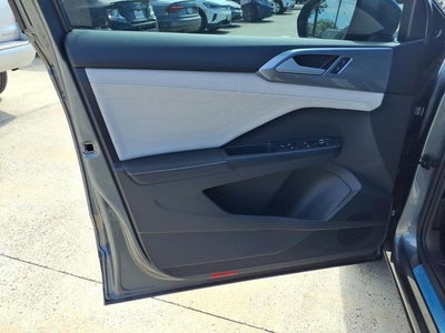 2026 Volkswagen Taos 1.5T SEL