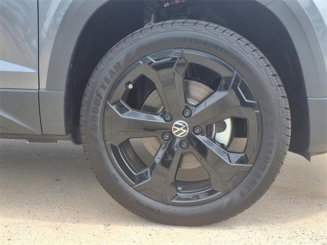 2025 Volkswagen Taos 1.5T SEL