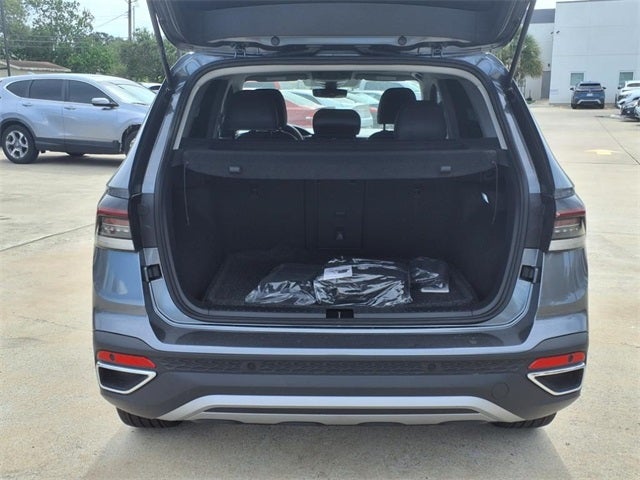 2025 Volkswagen Taos 1.5T SEL