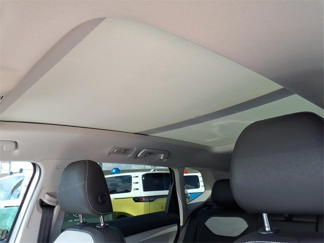 2025 Volkswagen Taos 1.5T SEL