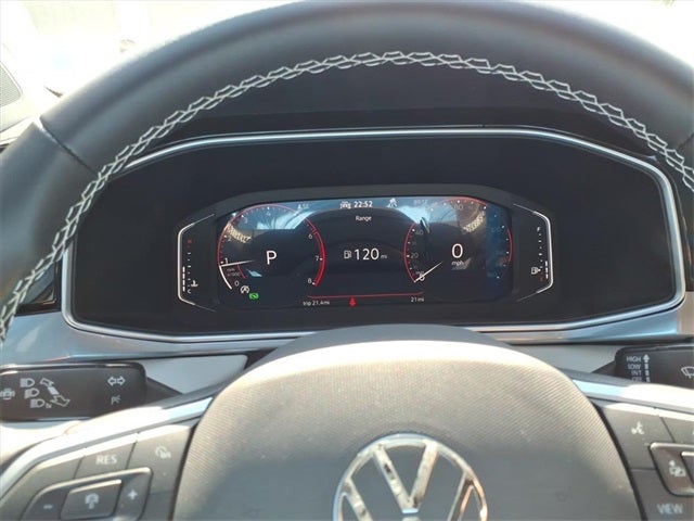 2025 Volkswagen Taos 1.5T SEL