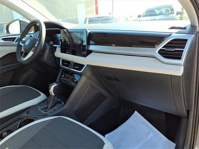 2026 Volkswagen Taos 1.5T SE