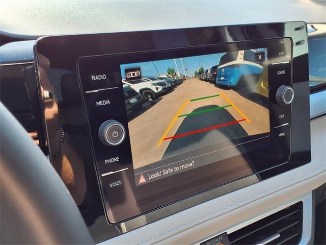 2025 Volkswagen Taos 1.5T SE