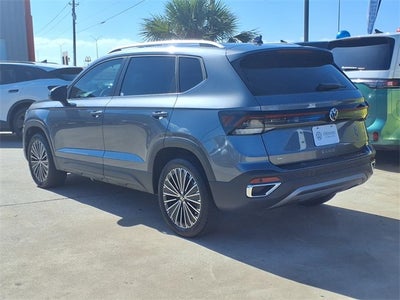 2025 Volkswagen Taos 1.5T SE