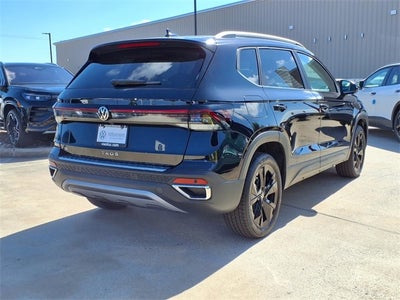 2025 Volkswagen Taos 1.5T SE