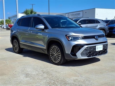 2025 Volkswagen Taos 1.5T SE