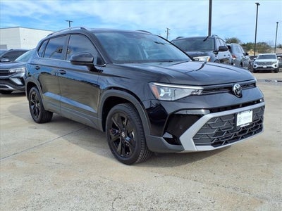 2025 Volkswagen Taos 1.5T SE